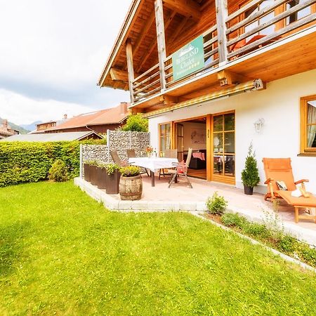 "Viktoria Chalet" - Annehmlichkeiten Vom 4-Sterne Familien-Und Wellnesshotel Viktoria Nebenan Koennen Mitbenutzt Werden Оберстдорф Екстериор снимка